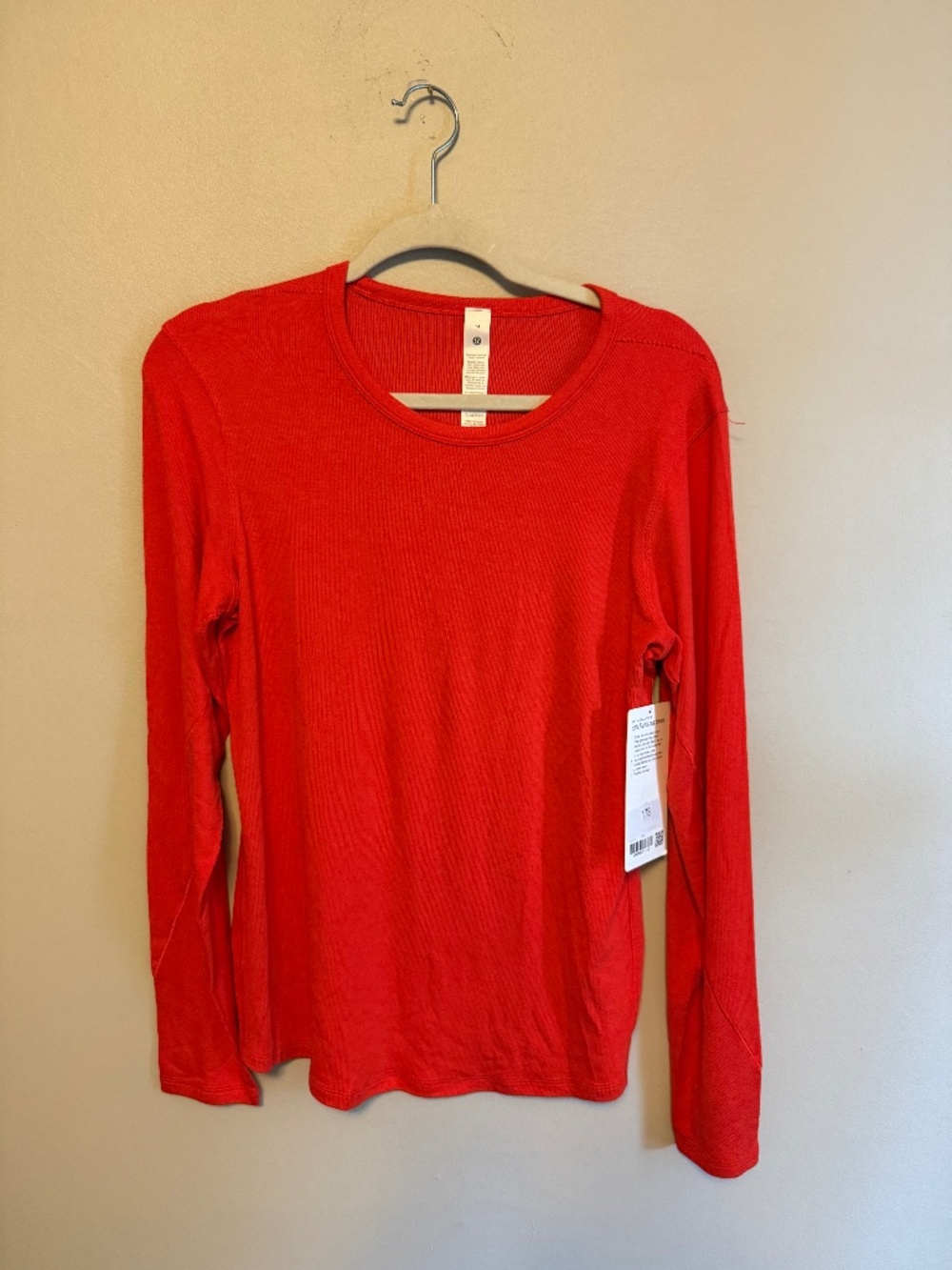 Lululemon Hold Tight Long Sleeve Hot Heat Red Orange NWT Size 14